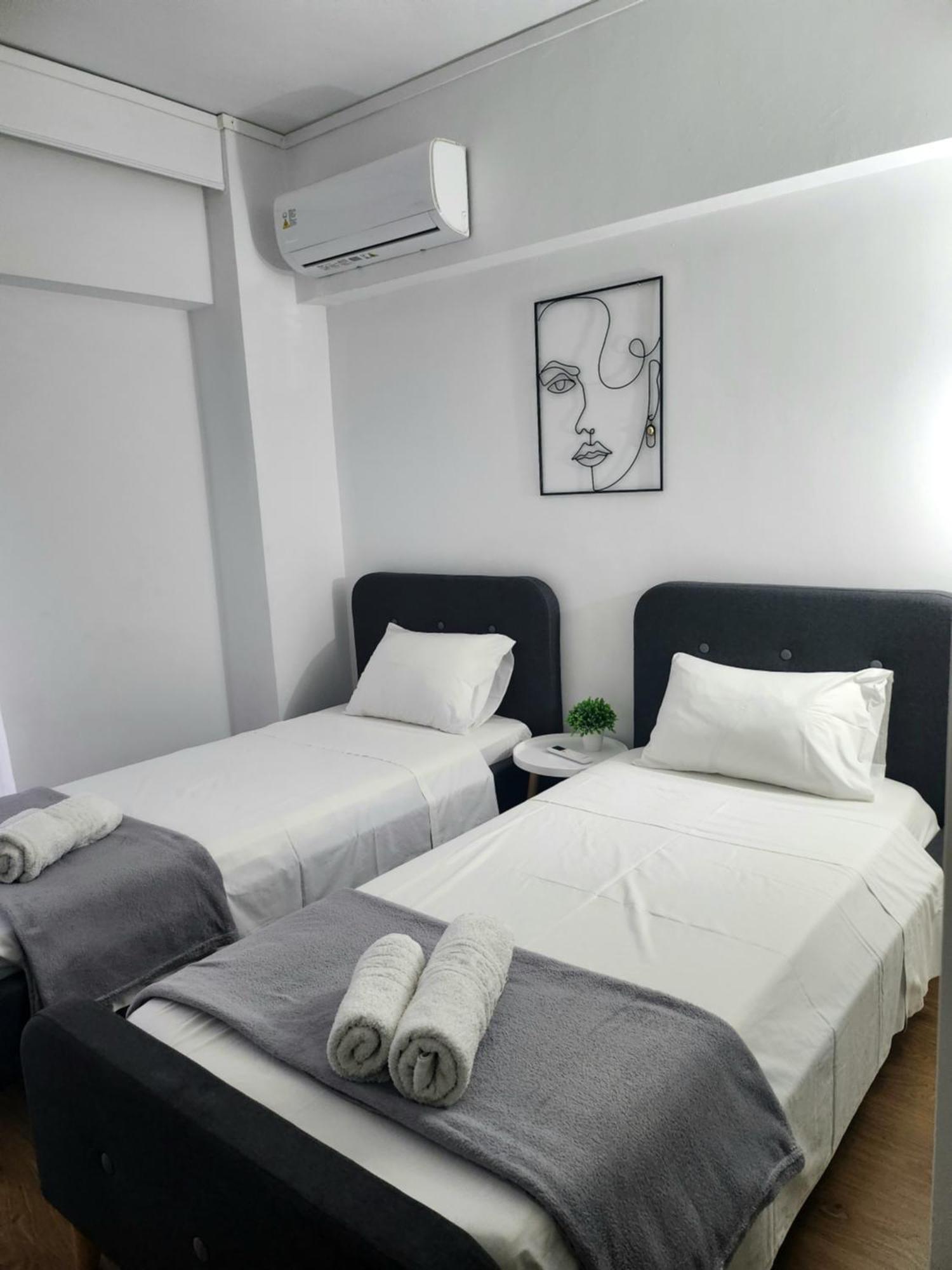 Harmony Elegant Central Apartment Rhodes City Exterior foto